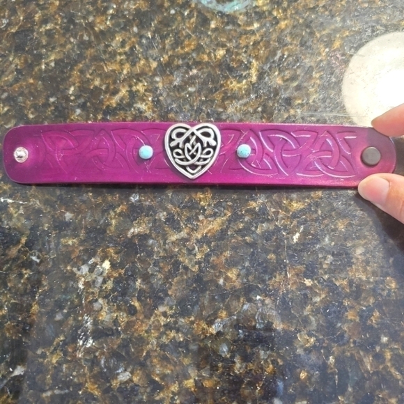 Purple Leather Cuff Bracelet With Cletic Metal Cabochon - Picture 1 of 5